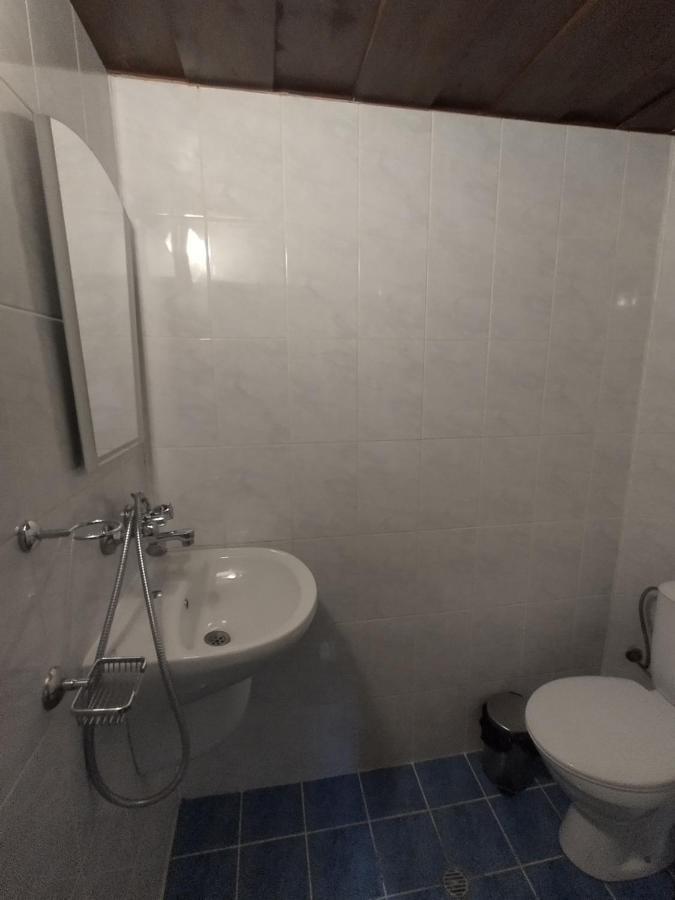 Private 4Br-2Ba Guest House Dryanovo With Pool And Free Parking Ngoại thất bức ảnh